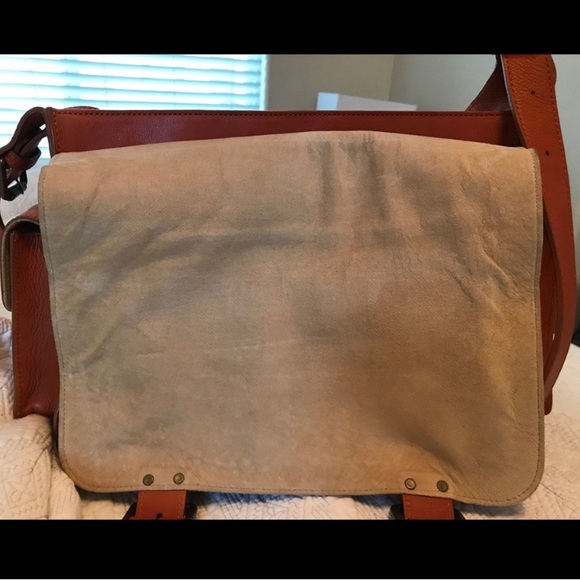 Herringbone V2 Camera Bag Camel Color - Picture 5 of 10